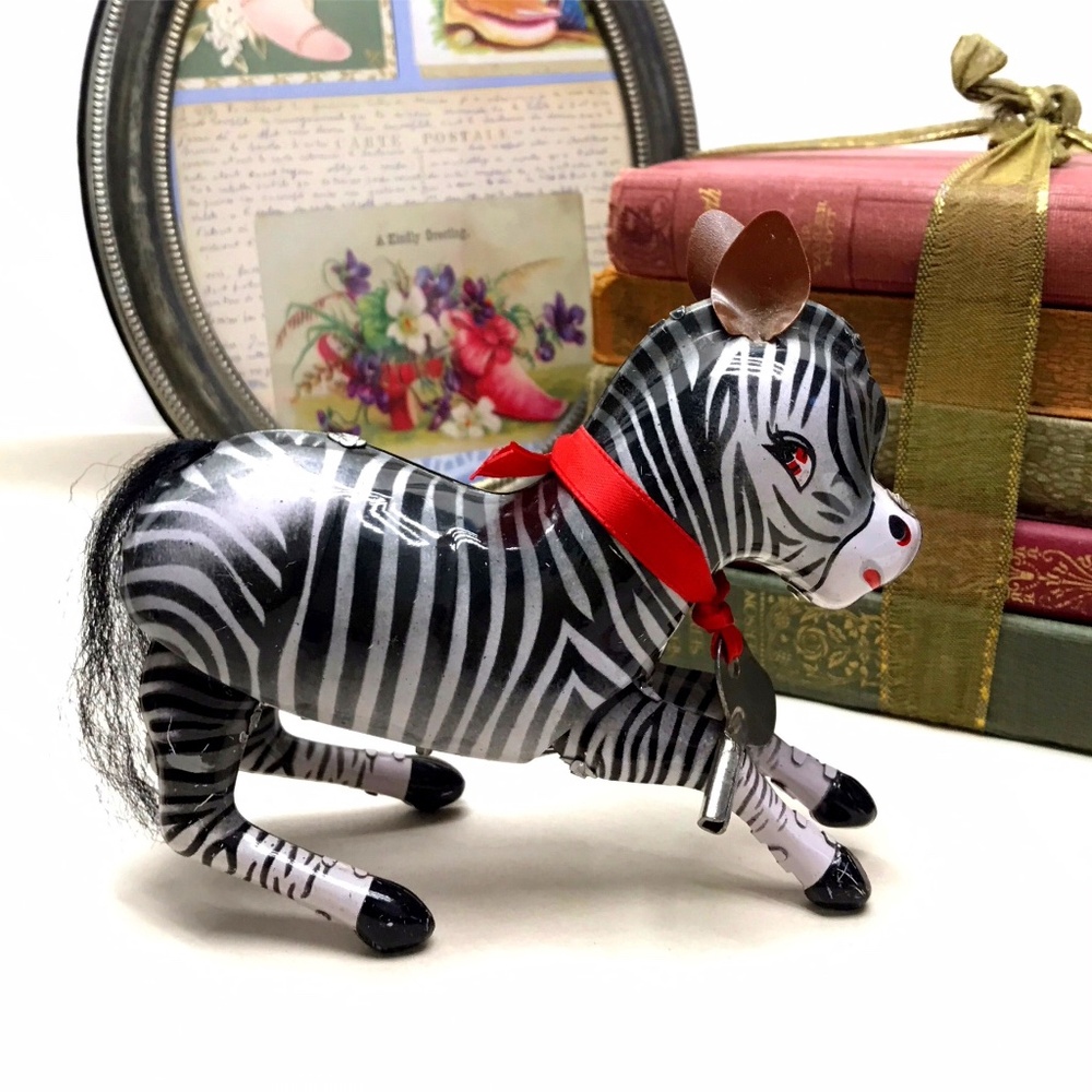 Tin Toy Wind Up Zebra (Non-Functional) Decor Only